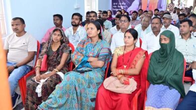 मंत्री लक्ष्मी राजवाड़े के निज निवास में सुना गया “मन की बात कार्यक्रम”