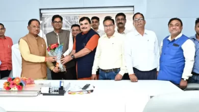 चार प्रतिशत डीए बढ़ने के बाद कर्मचारियों से सीएम साय से मुलाकात, जताया आभार