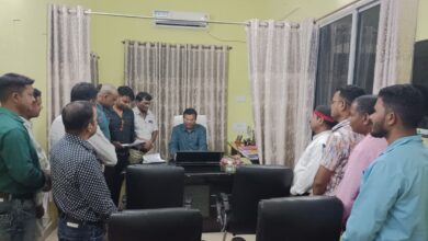 ग्रामीण स्वास्थ्य संयोजको से मूल काम की जगह करवा रहे अतिरिक्त कार्य, सौपा ज्ञापन ग्रामीण स्वास्थ्य संयोजको से मूल काम की जगह करवा रहे अतिरिक्त कार्य, सौपा ज्ञापन