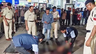 रायपुर रेलवे स्टेशन में युवक की गला रेतकर हत्या
