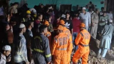 मरीज को ऑक्सीजन सिलेंडर लगाते समय हुआ ब्लास्ट, 6 लोगों की मौत