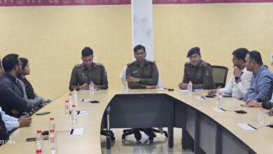 рдПрд╕рдПрд╕рдкреА рд░рд╛рдпрдкреБрд░ рдиреЗ рдмреНрд░рд╛рдВрдЪ рдореИрдиреЗрдЬрд░реЛрдВ рдФрд░ рдмреИрдВрдХ рдХреЗ рдЕрдзрд┐рдХрд╛рд░рд┐рдпреЛрдВ рдХреА рд▓реА рдмреИрдардХ рдПрд╕рдПрд╕рдкреА рд░рд╛рдпрдкреБрд░ рдиреЗ рдмреНрд░рд╛рдВрдЪ рдореИрдиреЗрдЬрд░реЛрдВ рдФрд░ рдмреИрдВрдХ рдХреЗ рдЕрдзрд┐рдХрд╛рд░рд┐рдпреЛрдВ рдХреА рд▓реА рдмреИрдардХ