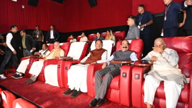 मुख्यमंत्री ने सपरिवार देखी ‘द साबरमती रिपोर्ट’ फिल्म