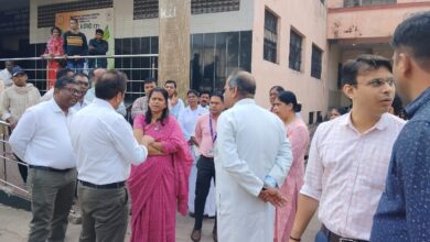 आयुक्त चिकित्सा शिक्षा ने किया अम्बेडकर अस्पताल का निरीक्षण, विभागों में स्थापित मशीनों की ली जानकारी आयुक्त चिकित्सा शिक्षा ने किया अम्बेडकर अस्पताल का निरीक्षण, विभागों में स्थापित मशीनों की ली जानकारी