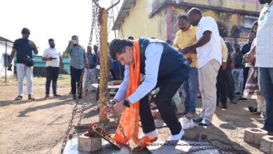 बीजेपी प्रदेश अध्यक्ष किरणदेव ने पल्ली धान खरीदी केन्द्र में पूजा-अर्चना कर धान खरीदी का किया शुभारंभ