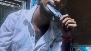 चाकू के साथ प्रोफाइल में फोटो, दो असामाजिक तत्व गिरफ्तार