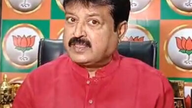 संजय श्रीवास्तव बोले – क्या फरार आरोपी को कांग्रेस ने छुपाया?दीपक बैज,भूपेश बघेल जवाब दे