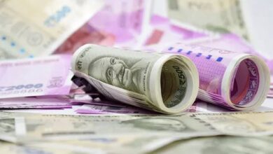 12 युवकों के खाते में आई करोड़ों की राशि, असमंजस में पड़े