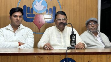 рдЙрдкрд╛рд╕рдиреЗ рдмреЛрд▓реЗ- рд╕рдВрд╡рд┐рдзрд╛рди рджрд┐рд╡рд╕ рдкрд░ рдХрд▓ рд▓реЛрдХрддрдВрддреНрд░ рд╕реЗрдирд╛рдиреА рджрд┐рд▓реНрд▓реА рдореЗрдВ рдХрд░реЗрдВрдЧреЗ рдзрд░рдирд╛ рдкреНрд░рджрд░реНрд╢рди рдЙрдкрд╛рд╕рдиреЗ рдмреЛрд▓реЗ- рд╕рдВрд╡рд┐рдзрд╛рди рджрд┐рд╡рд╕ рдкрд░ рдХрд▓ рд▓реЛрдХрддрдВрддреНрд░ рд╕реЗрдирд╛рдиреА рджрд┐рд▓реНрд▓реА рдореЗрдВ рдХрд░реЗрдВрдЧреЗ рдзрд░рдирд╛ рдкреНрд░рджрд░реНрд╢рди