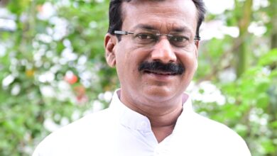 मृतक उपाध्याय के सुसाइड नोट पर पुलिस ने तीन अफसरों के खिलाफ एफआईआर दर्ज क्यों नहीं किया : कांग्रेस मृतक उपाध्याय के सुसाइड नोट पर पुलिस ने तीन अफसरों के खिलाफ एफआईआर दर्ज क्यों नहीं किया : कांग्रेस