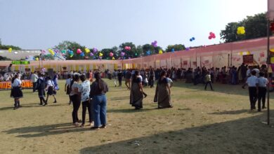 बाल दिवस पर गुरुकुल में फैंसी ड्रेस प्रतियोगिता और उत्सव फन मेला का आयोजन