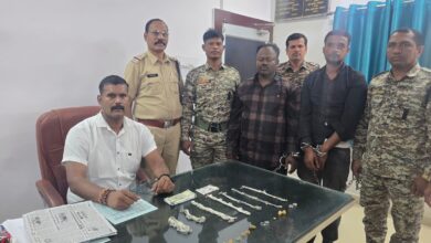 चोरी की बड़ी वारदात को अंजाम देने वाले चोर चढ़े पुलिस के हत्थे