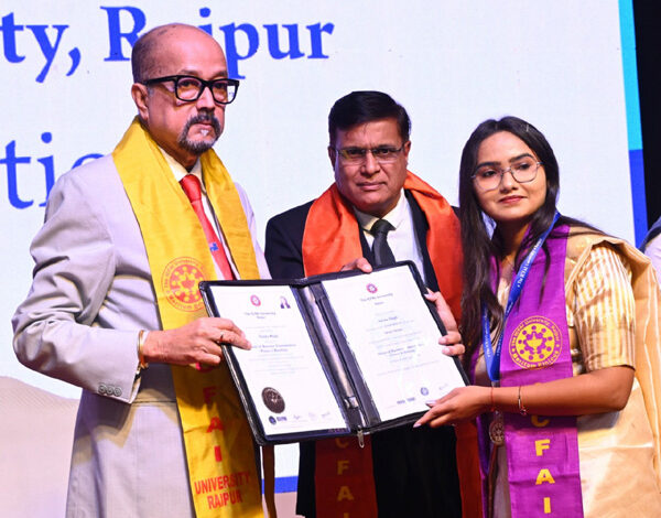 सीखने के लिए सदैव सतत् इच्छा होनी चाहिए – डेका सीखने के लिए सदैव सतत् इच्छा होनी चाहिए – डेका