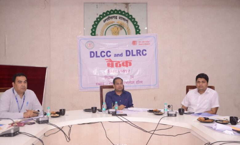 कलेक्टर ने पीएम स्वनिधि योजना के ऋण प्रकरण की स्वीकृत नहीं करने पर बैंकों पर जताई नाराजगी कलेक्टर ने पीएम स्वनिधि योजना के ऋण प्रकरण की स्वीकृत नहीं करने पर बैंकों पर जताई नाराजगी