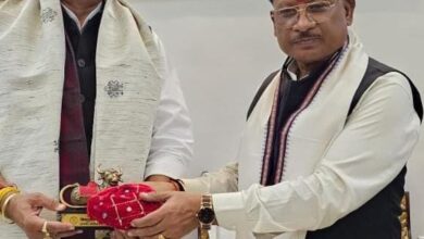 मुख्यमंत्री साय से मध्यप्रदेश के खाद्य मंत्री गोविंद सिंह राजपूत ने की सौजन्य मुलाकात