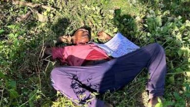 साप्ताहिक बाजार से अपह्रित आदिवासी ग्रामीण की नक्सलियों ने की गला रेतकर हत्या साप्ताहिक बाजार से अपह्रित आदिवासी ग्रामीण की नक्सलियों ने की गला रेतकर हत्या