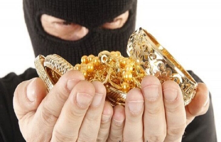 सेंचुरी कालोनी में कंट्रक्शन ठेकेदार के सूने मकान से 6 लाख के नगदी जेवरात पार सेंचुरी कालोनी में कंट्रक्शन ठेकेदार के सूने मकान से 6 लाख के नगदी जेवरात पार