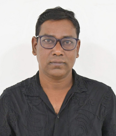 रायपुर के हरीश और राजेश को रेलमंत्री विशिष्ट रेल सेवा पुरस्कार से 21 को करेंगे सम्मानित रायपुर के हरीश और राजेश को रेलमंत्री विशिष्ट रेल सेवा पुरस्कार से 21 को करेंगे सम्मानित