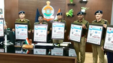 रायपुर पुलिस ने किया एम परिवहन एप्स के नए वर्जन ‘‘ट्रैफिक प्रहरी’’ citizen sentinel पोस्टर का विमोचन
