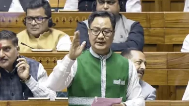 संविधान पर चर्चा जारी, शाम 5.45 बजे पीएम मोदी देंगे जवाब