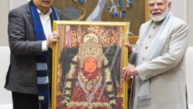 प्रधानमंत्री मोदी से मिले विस अध्यक्ष डॉ रमन, छत्तीसगढ़ आगमन का दिया न्योता प्रधानमंत्री मोदी से मिले विस अध्यक्ष डॉ रमन, छत्तीसगढ़ आगमन का दिया न्योता