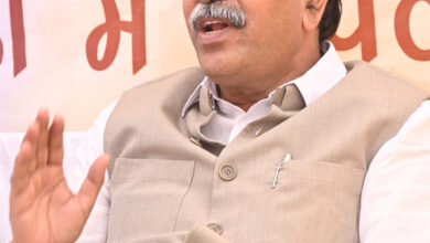 रायपुर पश्चिम विधानसभा क्षेत्र के पूरे 20 वार्ड की बैठक संपन्न, विधायक मूणत ने कार्यकर्ताओं को दिए जीत के टिप्स रायपुर पश्चिम विधानसभा क्षेत्र के पूरे 20 वार्ड की बैठक संपन्न, विधायक मूणत ने कार्यकर्ताओं को दिए जीत के टिप्स