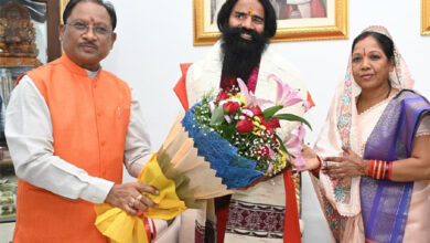 рдореБрдЦреНрдпрдордВрддреНрд░реА рд╕рд╛рдп рд╕реЗ рдпреЛрдЧ рдЧреБрд░реБ рдмрд╛рдмрд╛ рд░рд╛рдорджреЗрд╡ рдиреЗ рдХреА рд╕реМрдЬрдиреНрдп рдореБрд▓рд╛рдХрд╛рдд рдореБрдЦреНрдпрдордВрддреНрд░реА рд╕рд╛рдп рд╕реЗ рдпреЛрдЧ рдЧреБрд░реБ рдмрд╛рдмрд╛ рд░рд╛рдорджреЗрд╡ рдиреЗ рдХреА рд╕реМрдЬрдиреНрдп рдореБрд▓рд╛рдХрд╛рдд