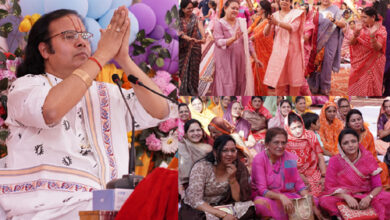 गरीबी चाहे कितनी भी आ जाए भगवान को नहीं भुलना चाहिए – मनोज कृष्ण शास्त्री गरीबी चाहे कितनी भी आ जाए भगवान को नहीं भुलना चाहिए – मनोज कृष्ण शास्त्री