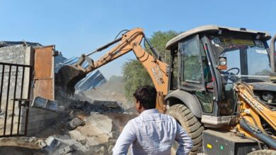 टेमरी में ढहाए चार अवैध मकान