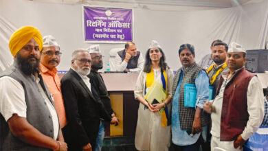 शुभांगी ने दाखिल किया नामांकन