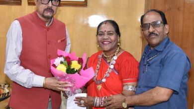 राज्यपाल को श्रीमती बारले ने दी नव वर्ष की शुभकामनाएं