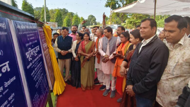 उद्योग मंत्री ने टीपी नगर जोन के चार वार्डों में रखी 82.58 लाख के कार्यों की आधारशिला उद्योग मंत्री ने टीपी नगर जोन के चार वार्डों में रखी 82.58 लाख के कार्यों की आधारशिला