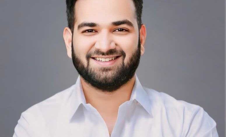 स्वामी विवेकानंद सदर बाज़ार वार्ड से अभिषेक कसार ने की दावेदारी स्वामी विवेकानंद सदर बाज़ार वार्ड से अभिषेक कसार ने की दावेदारी