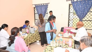 स्मृति नगर हाउसिंग बोर्ड भिलाई में निशुल्क कैंसर जांच एवं परामर्श स्वास्थ्य शिविर का आयोजन