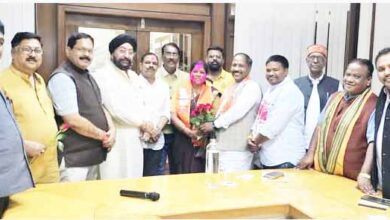 जिला पंचायत क्षेत्र क्रमांक 1 से निर्विरोध चुनी गई सुषमा