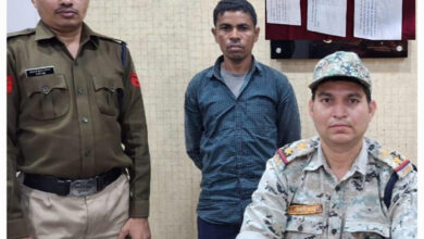 विस्फोटक व नक्सल पर्चा के साथ 1 सक्रिय नक्सली गिरफ्तार