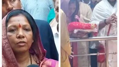 शिव महापुराण कथा सुनने मुख्यमंत्री की धर्मपत्नी कौशिल्या देवी साय पहुंची