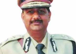 छत्तीसगढ के डीजीपी अरुण गौतम के गांव में जश्न का माहौल
