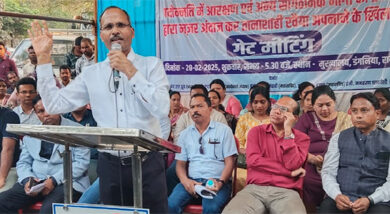 विद्युत कर्मचारियों ने किया पदोन्नति में आरक्षण को लेकर प्रदर्शन विद्युत कर्मचारियों ने किया पदोन्नति में आरक्षण को लेकर प्रदर्शन
