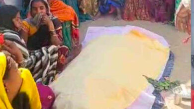 рд╢рд░рд╛рдм рдкреАрдиреЗ рд╕реЗ рд╣реБрдИ 9 рдЧреНрд░рд╛рдореАрдгреЛрдВ рдХреА рдореМрдд, рдХрд╛рдВрдЧреНрд░реЗрд╕ рдХреА рдЬрд╛рдВрдЪ рд╕рдорд┐рддрд┐ рдХрд░реЗрдЧреА рджреМрд░рд╛ рд╢рд░рд╛рдм рдкреАрдиреЗ рд╕реЗ рд╣реБрдИ 9 рдЧреНрд░рд╛рдореАрдгреЛрдВ рдХреА рдореМрдд, рдХрд╛рдВрдЧреНрд░реЗрд╕ рдХреА рдЬрд╛рдВрдЪ рд╕рдорд┐рддрд┐ рдХрд░реЗрдЧреА рджреМрд░рд╛