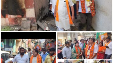 बीजेपी प्रत्याशी मुरली शर्मा ने किया जनसंपर्क, वार्ड के लोगों ने किया पुष्प वर्षा