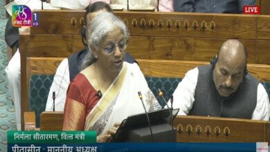 बजट में मिडिल क्लास को खुशखबरी, 12 लाख रुपये तक की आय पर नहीं लगेगा टैक्स