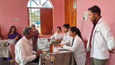 विश्व श्रवण दिवस पर पाहंदा गांव में आयोजित हुआ निशुल्क जांच शिविर