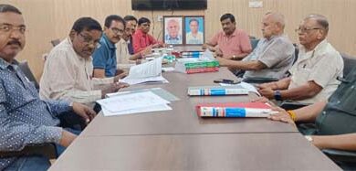 рд╡рд╛рдгрд┐рдЬреНрдп рдПрд╡рдВ рдЙрджреНрдпреЛрдЧ рд╡рд┐рднрд╛рдЧ рдХреЗ рдЖрджреЗрд╢ рдкрд╢реНрдЪрд╛рдд рдЪреБрдирд╛рд╡ рд╕рдорд┐рддрд┐ рдХреА рдЖрд╡рд╢реНрдпрдХ рдмреИрдардХ рд╕рдВрдкрдиреНрди рд╡рд╛рдгрд┐рдЬреНрдп рдПрд╡рдВ рдЙрджреНрдпреЛрдЧ рд╡рд┐рднрд╛рдЧ рдХреЗ рдЖрджреЗрд╢ рдкрд╢реНрдЪрд╛рдд рдЪреБрдирд╛рд╡ рд╕рдорд┐рддрд┐ рдХреА рдЖрд╡рд╢реНрдпрдХ рдмреИрдардХ рд╕рдВрдкрдиреНрди