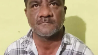 ऑटो पार्ट्स की दुकान के आड़ में कर रहा था सट्टा संचालित, गिरफ्तार ऑटो पार्ट्स की दुकान के आड़ में कर रहा था सट्टा संचालित, गिरफ्तार