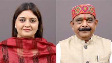 рд╡рд┐рдзрд╛рдпрдХреЛрдВ рдореЗрдВ рднрд╛рд╡рдирд╛ рдмреЛрд╣рд░рд╛ рд╡ рд▓рдЦреЗрд╢реНрд╡рд░ рдмрдШреЗрд▓ рддрдерд╛ рдореАрдбрд┐рдпрд╛ рд╕реЗ рдпреЛрдЧреЗрд╢ рдорд┐рд╢реНрд░рд╛ рд╡ рд░рд╛рдХреЗрд╢ рдкрд╛рдВрдбреЗ рдЙрддреНрдХреГрд╖реНрдЯ рд╕рдореНрдорд╛рди рдХреЗ рд▓рд┐рдП рдЪрдпрдирд┐рдд рд╡рд┐рдзрд╛рдпрдХреЛрдВ рдореЗрдВ рднрд╛рд╡рдирд╛ рдмреЛрд╣рд░рд╛ рд╡ рд▓рдЦреЗрд╢реНрд╡рд░ рдмрдШреЗрд▓ рддрдерд╛ рдореАрдбрд┐рдпрд╛ рд╕реЗ рдпреЛрдЧреЗрд╢ рдорд┐рд╢реНрд░рд╛ рд╡ рд░рд╛рдХреЗрд╢ рдкрд╛рдВрдбреЗ рдЙрддреНрдХреГрд╖реНрдЯ рд╕рдореНрдорд╛рди рдХреЗ рд▓рд┐рдП рдЪрдпрдирд┐рдд