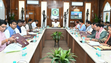 कैबिनेट की बैठक शुरू कैबिनेट की बैठक शुरू