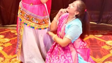 होली के गानों, कपल रैंपवॉक के साथ महाराष्ट्र मंडल में मनाया गया मिलन समारोह होली के गानों, कपल रैंपवॉक के साथ महाराष्ट्र मंडल में मनाया गया मिलन समारोह