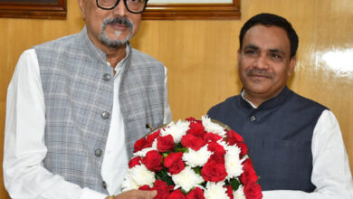 राज्यपाल डेका से छत्तीसगढ़ वक्फ बोर्ड अध्यक्ष ने भेंट की राज्यपाल डेका से छत्तीसगढ़ वक्फ बोर्ड अध्यक्ष ने भेंट की