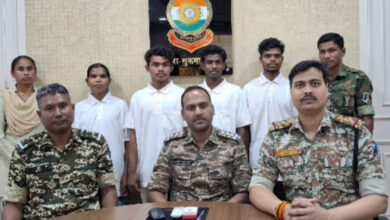 2 लाख की ईनामी महिला नक्सली सहित 4 नक्सलियों ने किया आत्मसमर्पण